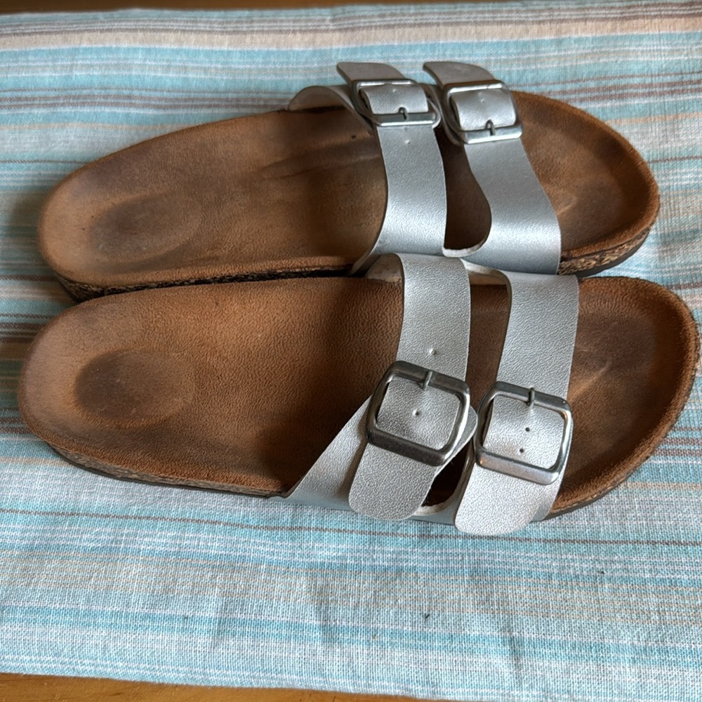 Silver sandal slides SIZE 8